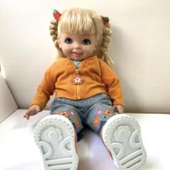 ブロンドヘア 人形 ドール 花柄パンツのサムネイル