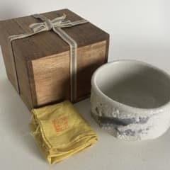 茶道具　茶碗　赤志野茶盌　欣山作　共箱　S292CW 笠原欣山 美濃焼 志野 茶道具 茶碗 共箱 - メルカリ