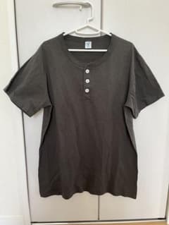 ベルバシーンヘンリーネックTシャツ　Lサイズアメリカ製のサムネイル