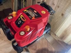 MAX  ak-hl 1230 エアーコンプレッサーのサムネイル