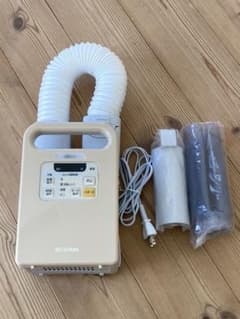 ゆうくん様専用　布団乾燥機　カラリエ　未使用のサムネイル