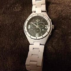 アディダス時計のサムネイル