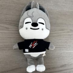 SKZOO ウルフチャン オリジナル ぬいぐるみ バンチャン - メルカリ