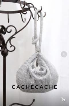 변란 고양이 님 CACHECACHE 실버 메쉬 파티 백