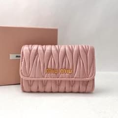 miu miu ミュウミュウ マテラッセ 6連　キーケース　0212-③ miu miu ミュウミュウ マテラッセ 6連 キーケース 0212-③ - メルカリ