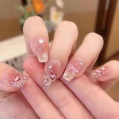 ハートデザイン ネイルチップ ベージュピンクのサムネイル