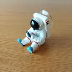 宇宙飛行士 フィギュア 吸盤付き　JAXAのサムネイル