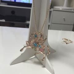 ユニコーンのネックレスのサムネイル