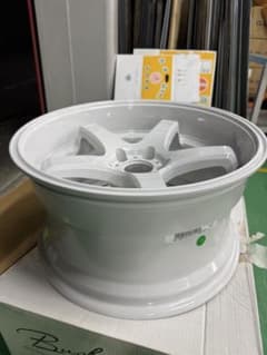 【ウァリノ4本セット/ドリフト】白ホイ・深リム・新品未使用早い者勝ち値下げ交渉〇 ウァリノ4本セット/ドリフト】白ホイ・深リム・新品未使用早い者勝ち