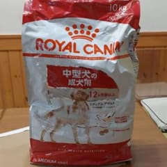 ロイヤルカナン　ミディアムアダルトのサムネイル