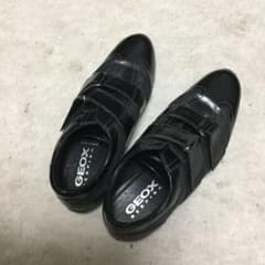 GEOX 黒のシューズのサムネイル