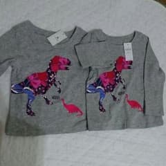 ☆ぐっきーな様専用☆GAP Tシャツ☆新品未使用☆２枚セットのサムネイル