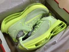ナイキ　ズームダブルスタックドのサムネイル