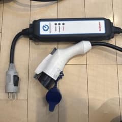 日産純正 EV充電ケーブル 本体のサムネイル