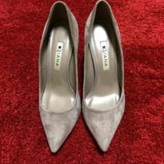 DIANA ❤️ダイアナ 今期 パンプス 美品のサムネイル