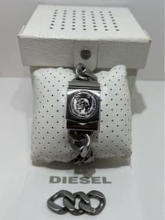 美品 DIESEL ディーゼル メンズ腕時計 DZ1144チェーン 鎖 電池新品