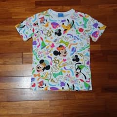 ディズニー 35周年  総柄 Tシャツ  S  即購入可のサムネイル