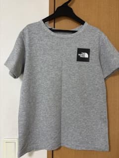 THE NORTH FACE グレー Tシャツ 150のサムネイル
