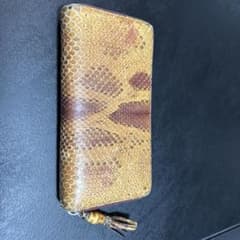 パイソンレザー ラウンドファスナー長財布 バンブータッセル - メルカリ