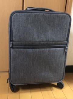 無印良品　ソフトキャリー　Sサイズ（機内持ち込みサイズ）のサムネイル