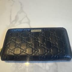 GUCCI長財布ブラックレザーGGパターン - メルカリ