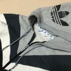 な様専用 アディダスオリジナルス パーカーのサムネイル