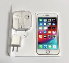 iPhone 6 Gold 16 GB docomo バッテリー100%のサムネイル