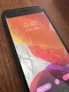 iPhone 8 Space Gray 64 GB ジャンクのサムネイル