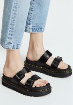 Dr.Martens サンダルのサムネイル