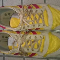 Adidas スニーカーのサムネイル