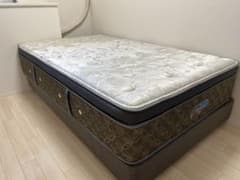 【美品】シモンズ60周年記念モデル　セミダブルのサムネイル