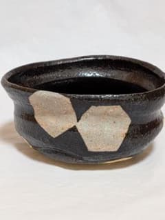 骨董品 茶道具 瀬戸焼 黒織部 沓形茶碗 - メルカリ