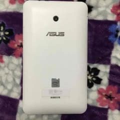 タブレット Asus Memopad 7インチ 白、本体のみのサムネイル