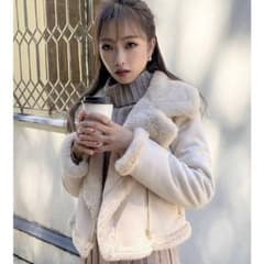 フェイクムートンブルゾンのサムネイル