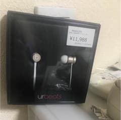iPhone、iPad向けイヤホン  ur beats.のサムネイル