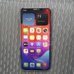 iPhone11 pro max 256GBのサムネイル