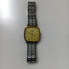 山*プ様 LONGINES Presence クォーツ メンズ腕時計　不動品のサムネイル