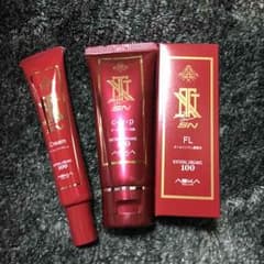 ASKA 化粧品セットのサムネイル