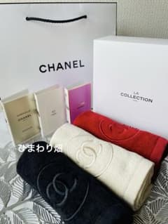 【CHANEL】 ハンドタオル 3枚　フレグランスサンプル3点　ショッパー付き CHANEL】 ハンドタオル 3枚 フレグランスサンプル3点 ショッパー付き
