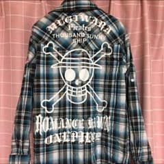 ロールアップ長袖シャツ☆ONE PIECE  160のサムネイル