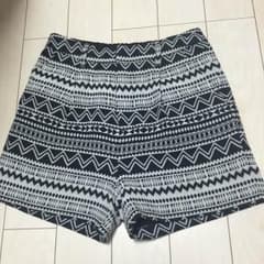 ☆オルテガ柄ショートパンツ☆のサムネイル