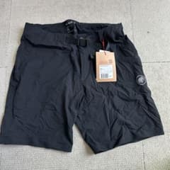 新品　未使用品　MAMMUT ブラックショートパンツ Lのサムネイル
