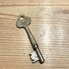 昭和レトロ 古い鍵 ④アンティーク 鍵 昭和レトロ key - メルカリ