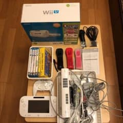 Wii U  本体　ファミリープレミアムセット　手渡し可のサムネイル