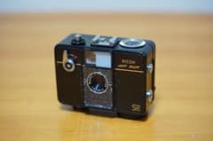 フィルムカメラ リコー オートハーフSEブラックのサムネイル