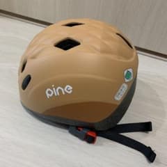 pineのヘルメット　試着のみのサムネイル