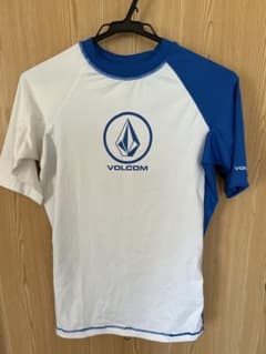 VOLCOM ラッシュガード 半袖 UVカット ブルー ホワイトのサムネイル