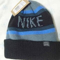 ナイキ ニット帽 新品未使用のサムネイル