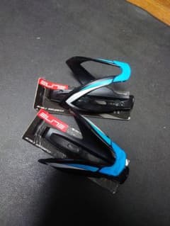 ELITE Custom Race ボトルケージ 2個セットのサムネイル