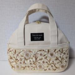 難あり!!　インド刺繍リボン　両面ポケット　カマボコボストン　ハンドメイドのサムネイル